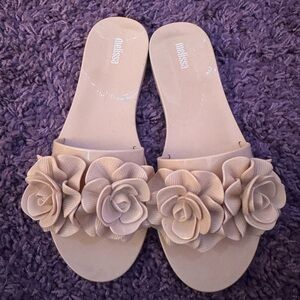 Melissa Babe Garden Slide in Light Pink